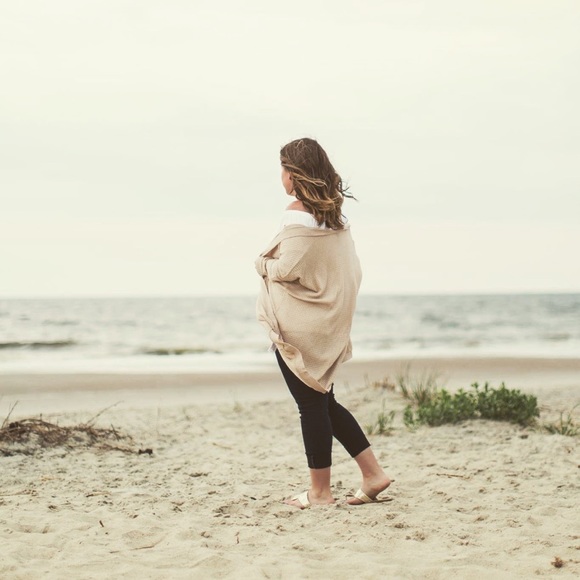 Meet your Posher, Kate - Picture 1 of 2